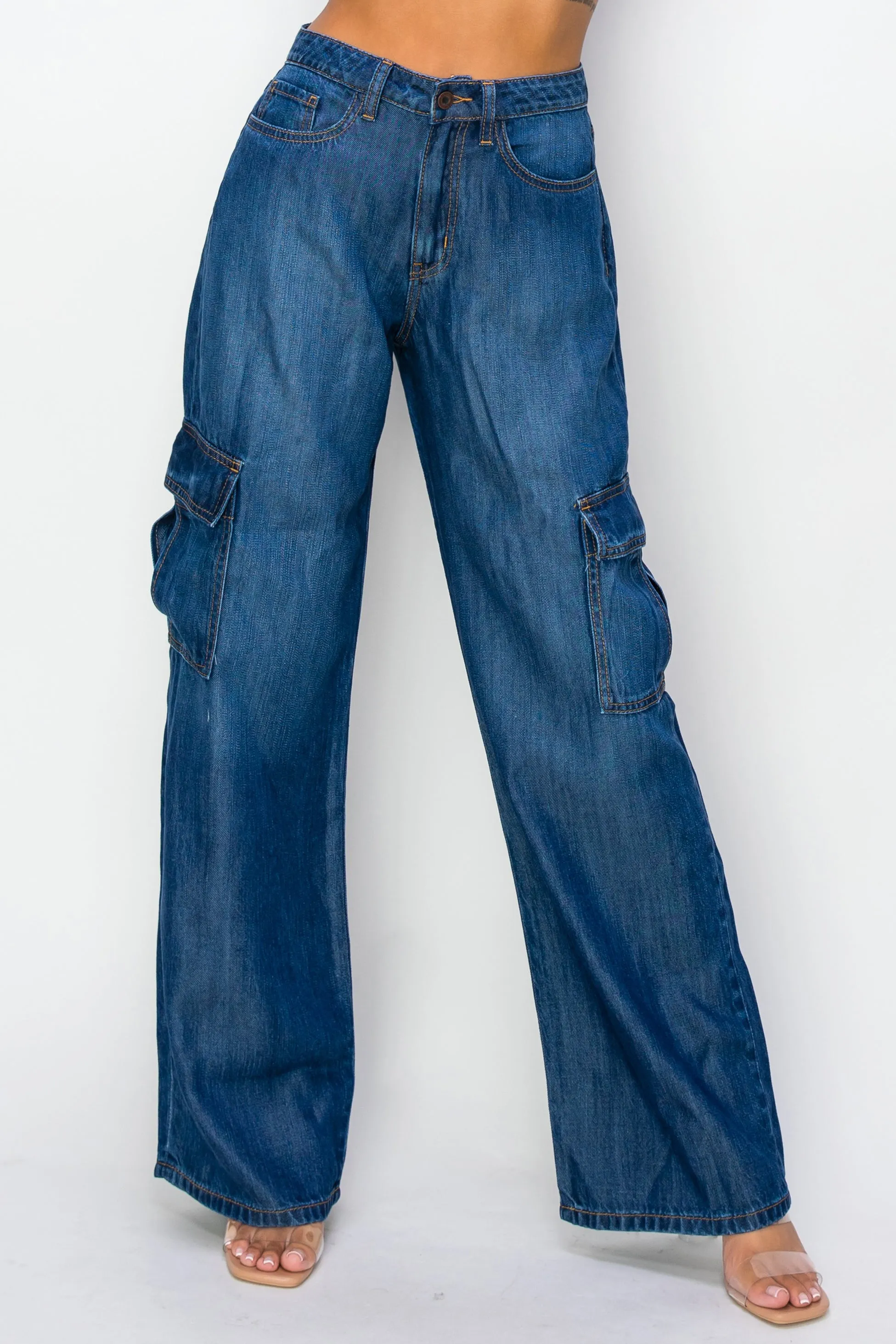 40627 Women's High waisted Light-weight Cargo Jeans