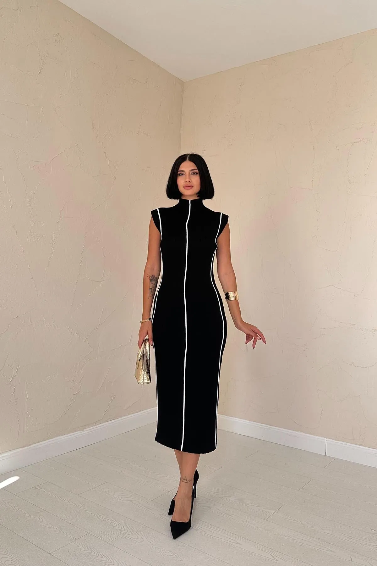 ELS Garni Striped Knit Dress - Black - Prescott Valley