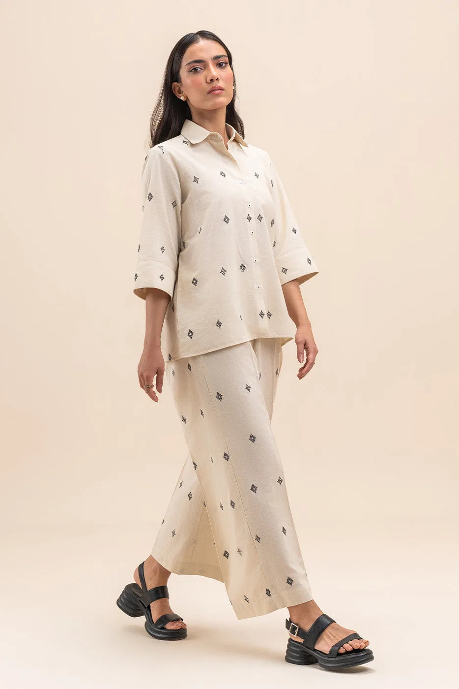 EMBROIDERED COORD SET
