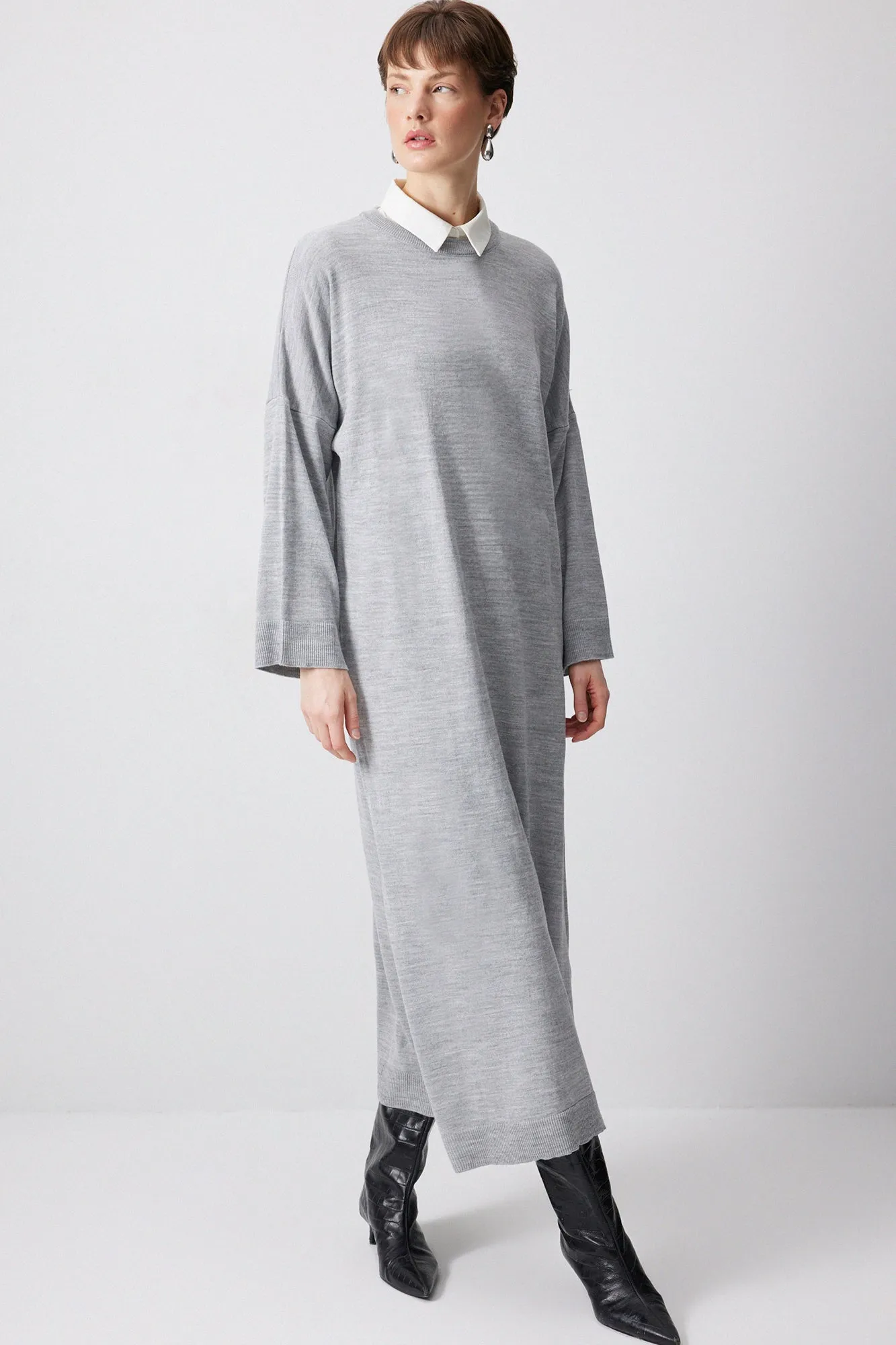 OVERSIZE KNIT DRESS