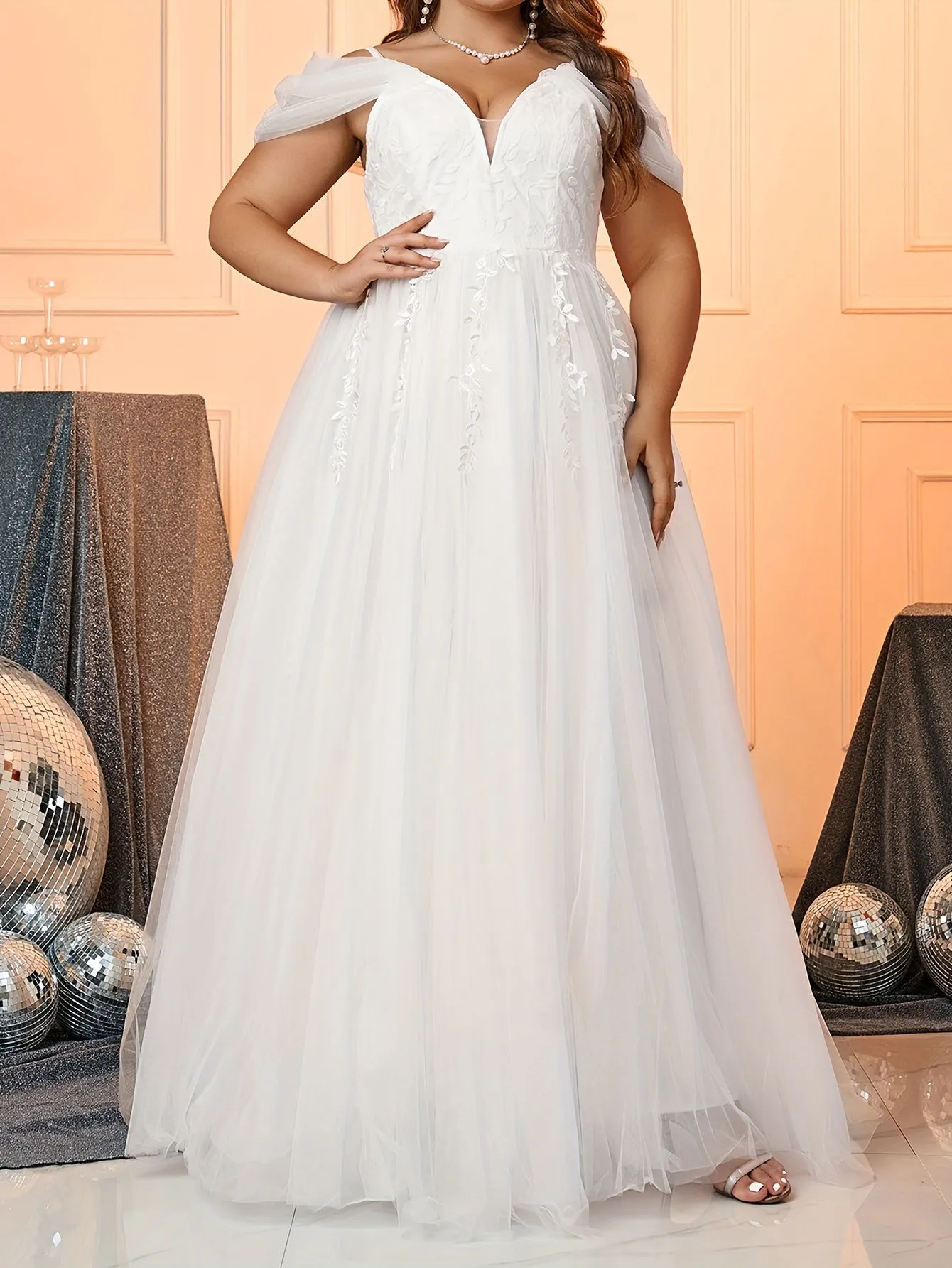 Plus Size Floral Pattern Wedding Dress