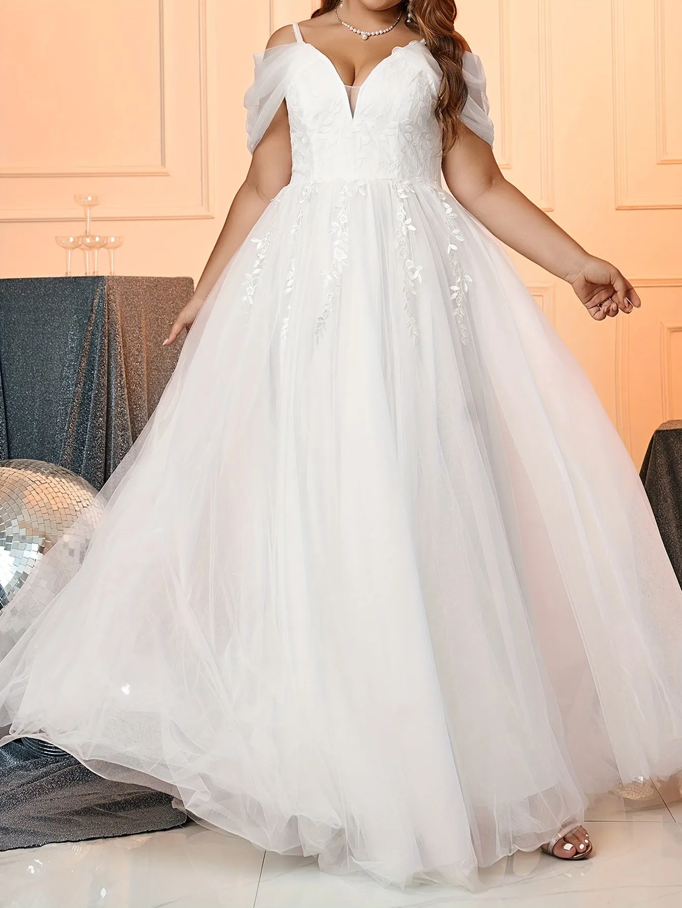 Plus Size Floral Pattern Wedding Dress