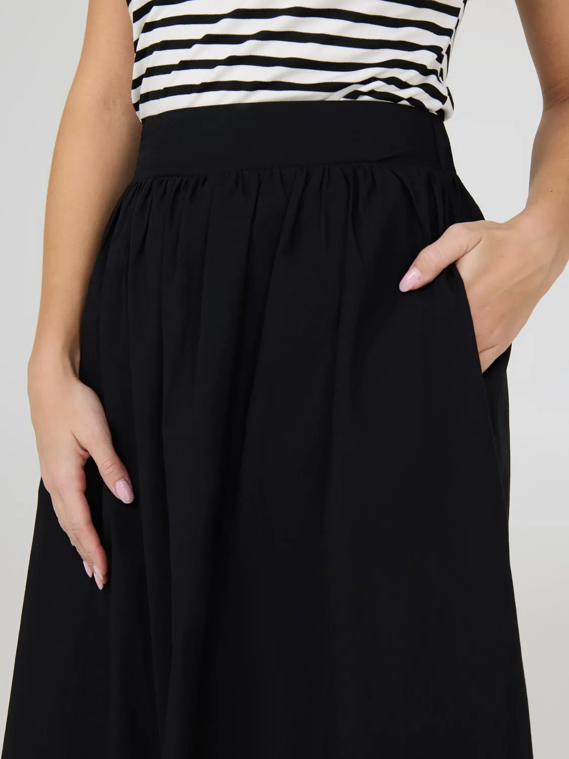Poplin Midi Skirt With Pockets