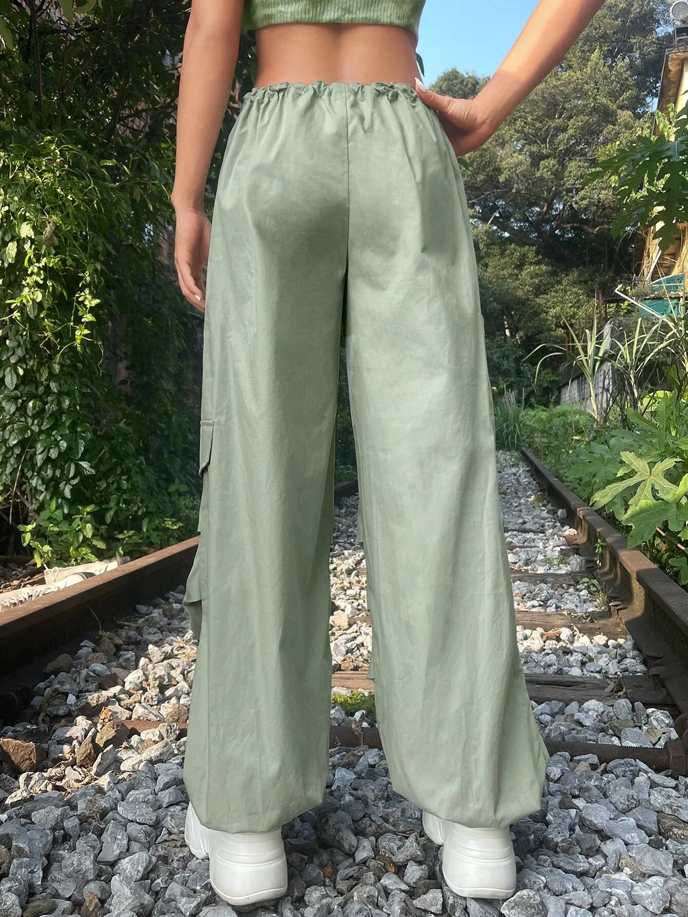 Solid Colored Drawstring Cargo Parachute Pant