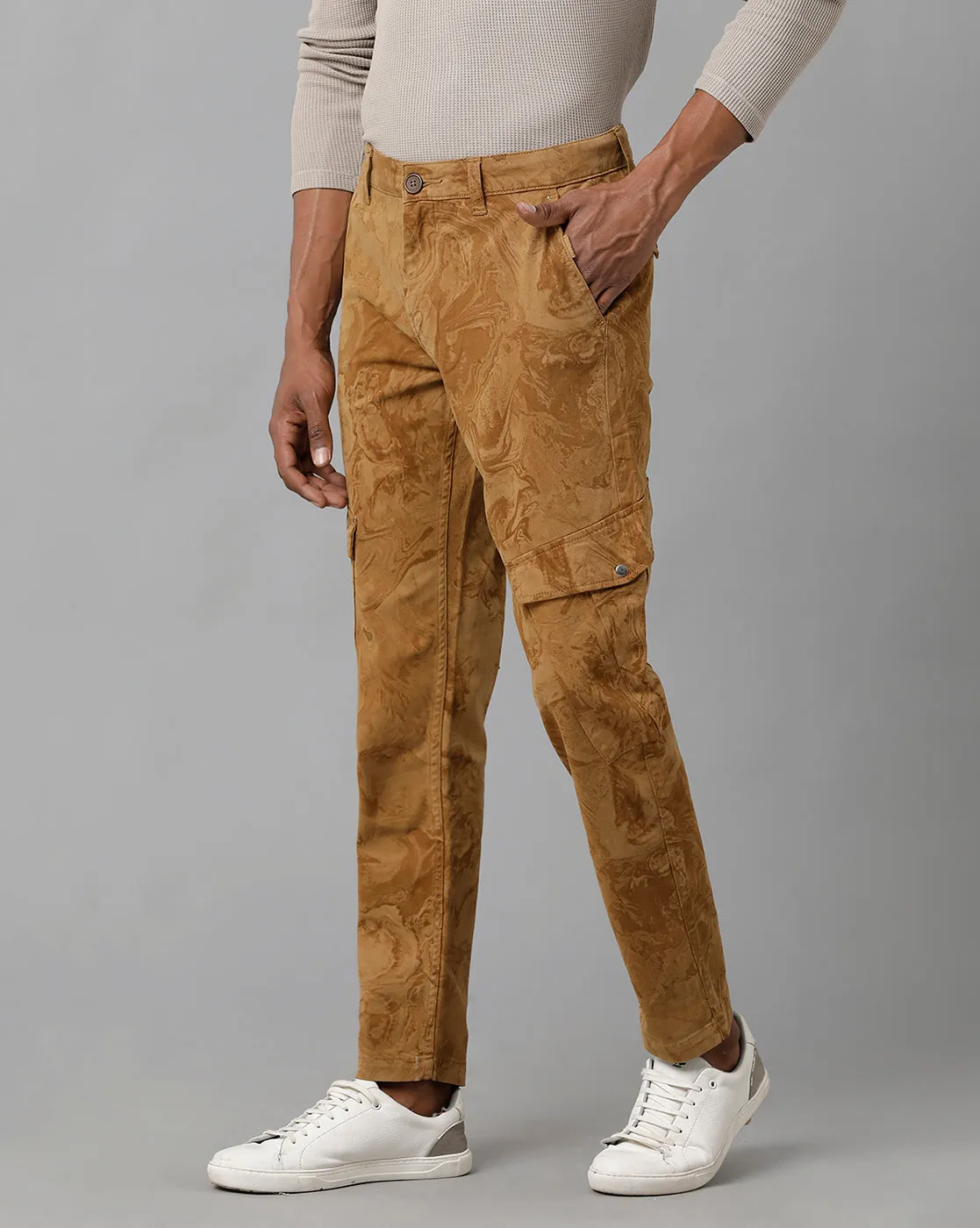 Voi Jeans Mens Khaki Printed Mid-Rise Cotton Jeans